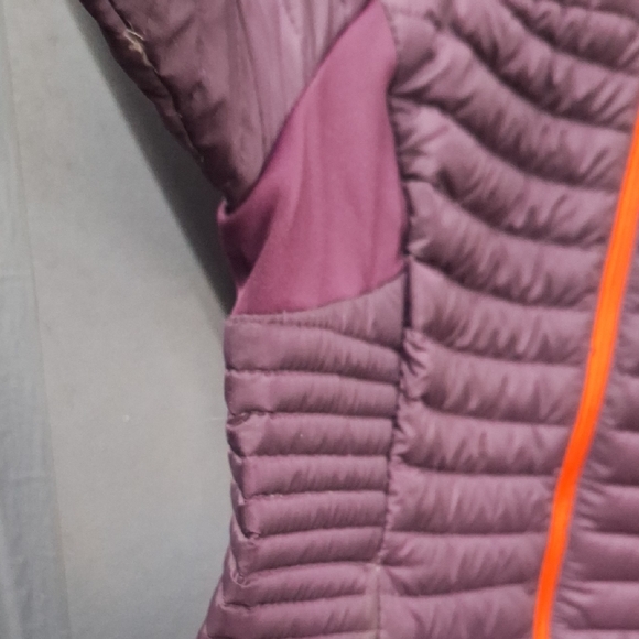 Eddie Bauer Plum Jacket with Bright Orange Zipper - Picture 4 of 6